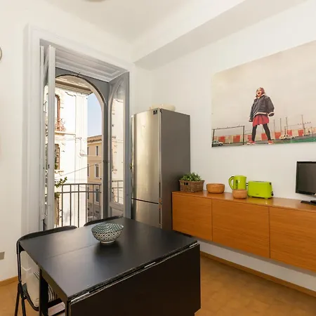Apartment House Of An Artist In The Key Area Of
